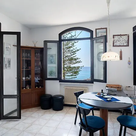 Сasa de vacaciones Wonderful Flat By Sea Chez Monique Bordighera