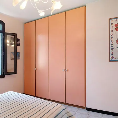 Wonderful Flat By Sea Chez Monique Bordighera