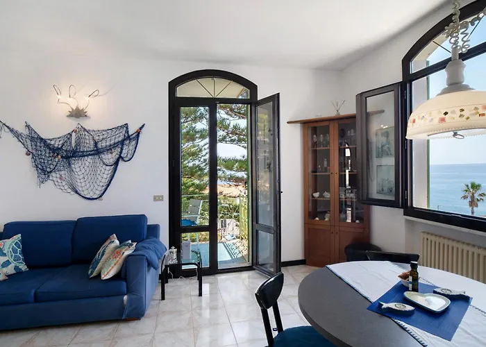 Wonderful Flat By Sea Chez Monique Vakantiehuis Bordighera