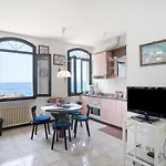 Wonderful Flat By Sea Chez Monique Dom wakacyjny *