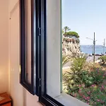 Wonderful Flat By Sea Chez Monique Bordighera