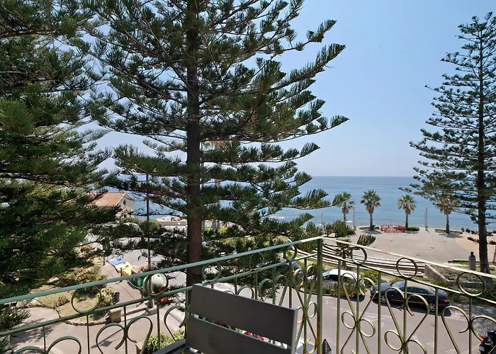 Wonderful Flat By Sea Chez Monique * Bordighera